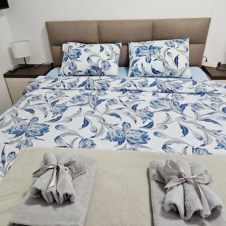 Vukota Apartment